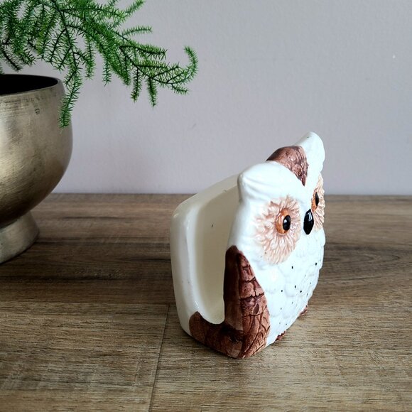 Vintage ceramic owl napkin or letter holder. - Picture 2 of 5